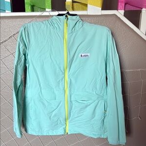 Cotopaxi Aqua Jacket with Yellow Zipper
